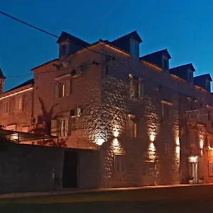 Vendégház Carol Trogir