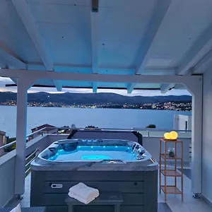  Hotel apartamentowy Luxury Silva With Sea View Chorwacja